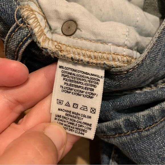 Levi's Retro Distressed Grunge Denim Screen Print 501 Button Front Vest Size M - Picture 15 of 16